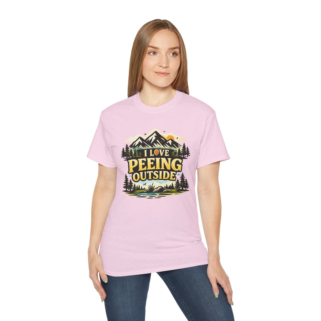 I Love Peeing Outside T-Shirt – Funny Outdoor Camping Tee