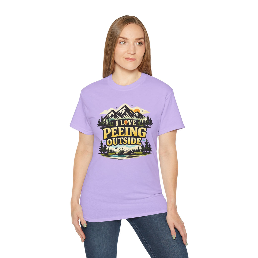 I Love Peeing Outside T-Shirt – Funny Outdoor Camping Tee