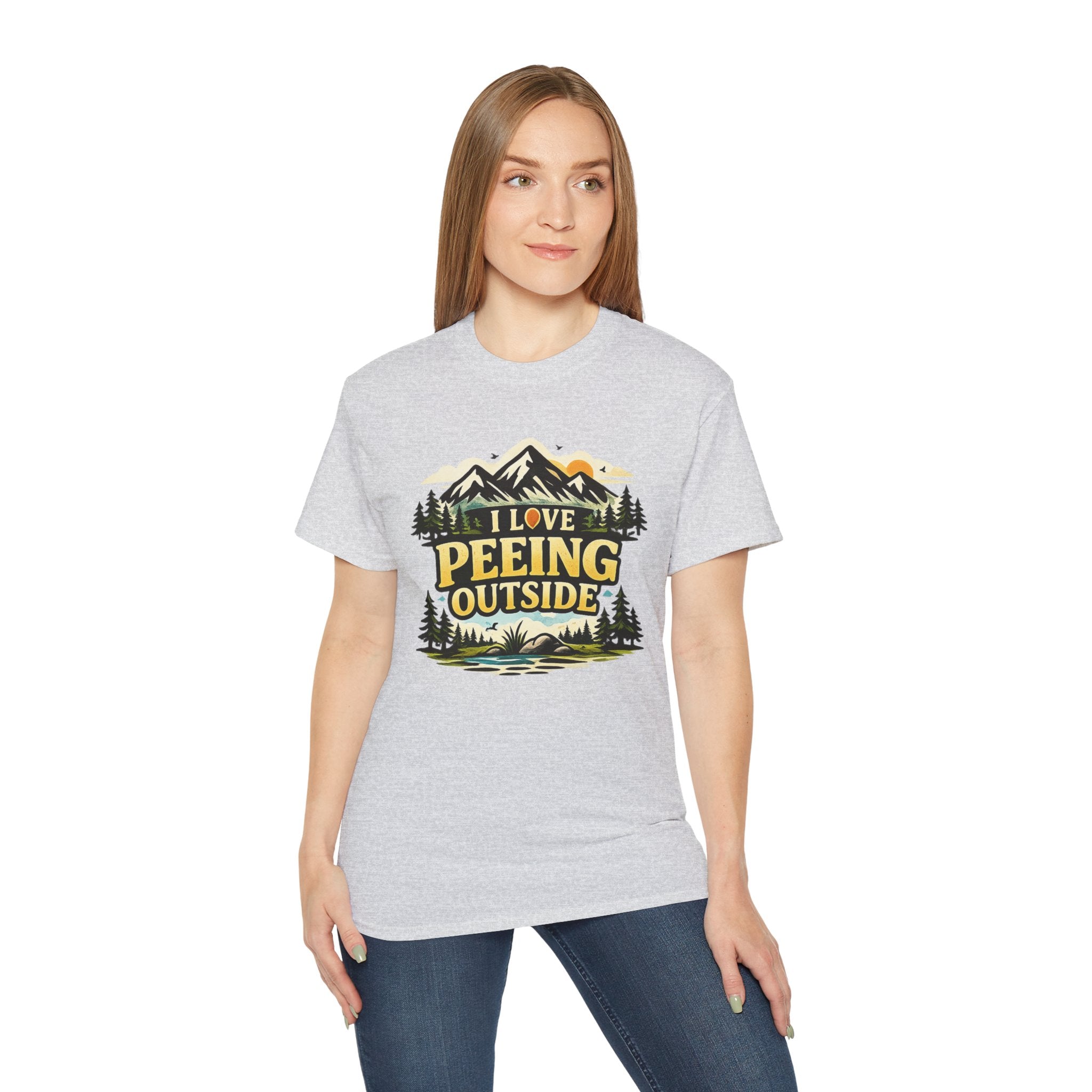 I Love Peeing Outside T-Shirt – Funny Outdoor Camping Tee